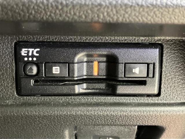 スペーシアカスタム ハイブリッドＸＳターボ　新品タイヤ／保証書／純正　９インチ　ＳＤナビ／セーフティサポート（スズキ）／両側電動スライドドア／シートヒーター　前席／全方位モニター用カメラ／車線逸脱防止支援システム／シート　ハーフレザー　ターボ（27枚目）