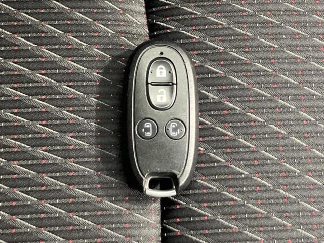 スペーシアカスタムＺ Ｚ　新品タイヤ／社外　ＳＤナビ／両側電動スライドドア／シートヒーター／ドライブレコーダー　社外／ヘッドランプ　ＨＩＤ／Ｂｌｕｅｔｏｏｔｈ接続／ＥＢＤ付ＡＢＳ／アイドリングストップ／フルセグＴＶ／ＤＶＤ（29枚目）