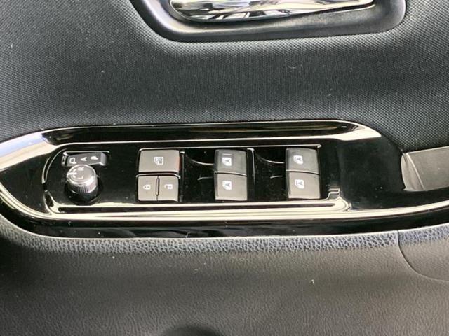 ヴォクシー ハイブリッドZSキラメキ2 保証書/純正 10インチ SDナビ/フリップダウンモニター 純正 12.8インチ/衝突安全装置/両側電動スライドドア/車線逸脱防止支援システム/ヘッドランプ LED/Bluetooth接続 ETC(28枚目)