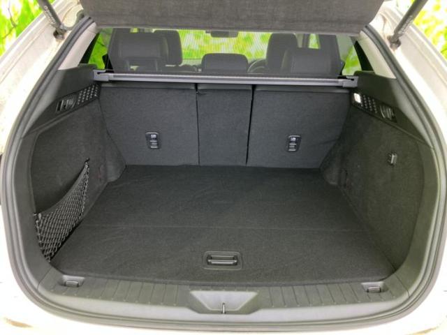 ＣＸ－６０ ＸＤ　Ｌパッケージ　保証書／純正　ＳＤナビ／アイアクティブセンス（マツダ）／シートヒーター　前席／全方位モニター／車線逸脱防止支援システム／シート　合皮／電動バックドア／ドライブレコーダー　前後／ヘッドランプ　ＬＥＤ（19枚目）