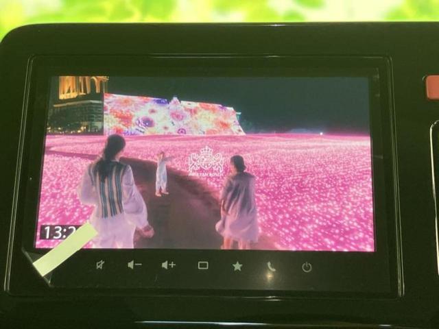 スペーシアカスタム ハイブリッドＸＳ　保証書／純正　９インチ　メモリーナビ／セーフティサポート（スズキ）／両側電動スライドドア／シートヒーター　前席／全方位モニター／車線逸脱防止支援システム／登録済未使用車／ヘッドランプ　ＬＥＤ（13枚目）