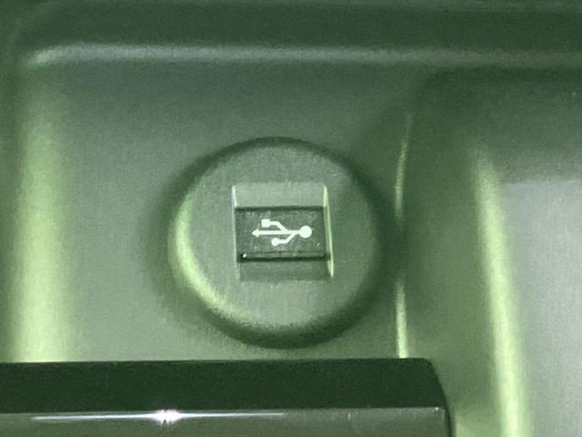 スペーシアカスタム ハイブリッドＸＳ　保証書／純正　９インチ　メモリーナビ／セーフティサポート（スズキ）／両側電動スライドドア／シートヒーター　前席／全方位モニター／車線逸脱防止支援システム／登録済未使用車／ヘッドランプ　ＬＥＤ（34枚目）