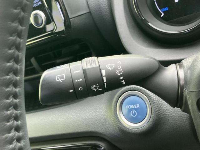 ヤリス ハイブリッドＺ　新品タイヤ／保証書／ディスプレイオーディオ＋ナビ９インチ／トヨタセーフティセンス／シートヒーター／パノラミックビューモニター／車線逸脱防止支援システム／ドライブレコーダー　純正　衝突被害軽減システム（17枚目）