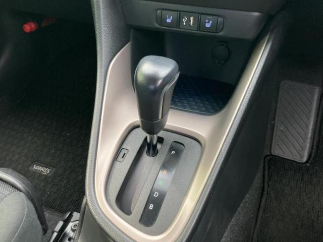 ヤリス ハイブリッドＺ　新品タイヤ／保証書／ディスプレイオーディオ＋ナビ９インチ／トヨタセーフティセンス／シートヒーター／パノラミックビューモニター／車線逸脱防止支援システム／ドライブレコーダー　純正　衝突被害軽減システム（18枚目）