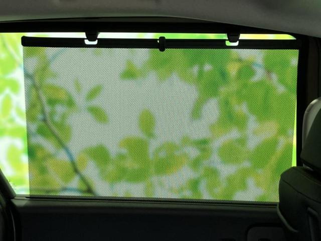 フリード クロスター　保証書／純正　８インチ　ナビ／ホンダセンシング／両側電動スライドドア／シートヒーター　前席／車線逸脱防止支援システム／登録済未使用車／ヘッドランプ　ＬＥＤ／Ｂｌｕｅｔｏｏｔｈ接続／ＥＢＤ付ＡＢＳ（14枚目）