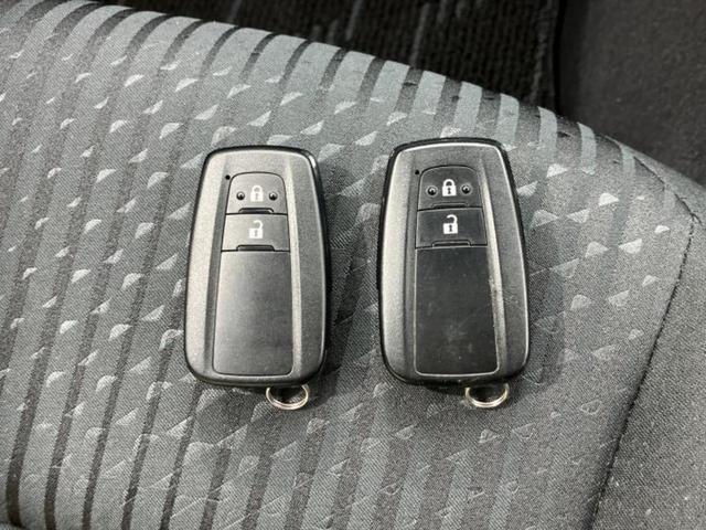 プリウス Ａ　新品タイヤ／保証書／純正　９インチ　ＳＤナビ／衝突安全装置／車線逸脱防止支援システム／ヘッドランプ　ＬＥＤ／Ｂｌｕｅｔｏｏｔｈ接続／ＥＴＣ／ＥＢＤ付ＡＢＳ／横滑り防止装置／クルーズコントロール（31枚目）