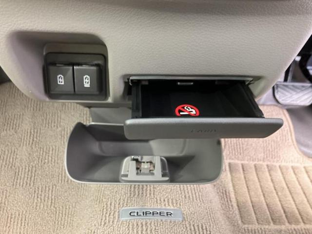 クリッパーバン ４ＷＤ　ＤＸ　保証書／純正　メモリーナビ／エマージェンシーブレーキ／車線逸脱防止支援システム／ＵＳＢジャック／Ｂｌｕｅｔｏｏｔｈ接続／ＥＢＤ付ＡＢＳ／横滑り防止装置／バックモニター／フルセグＴＶ／ＤＶＤ　４ＷＤ（32枚目）