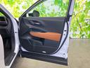 ４ＷＤ　ＲＳアドバンスド　サンルーフ／純正エアロ／保証書／ディスプレイオーディオ＋ナビ１１インチ／デジタルインナーミラー／トヨタセーフティセンス／エアーシート　前席／パノラミックビューモニター／車線逸脱防止支援システム　ターボ（21枚目）