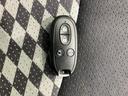 WECARSでは各商談席に大型モニターをご用意しております!見やすい大画面でゆったりと全国の在庫をご覧いただけます!是非ご来店お待ちしております!