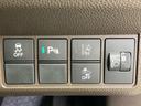 L・ホンダセンシング 純正 SDナビ/ホンダセンシング/シートヒーター 運転席/車線逸脱防止支援システム/ドライブレコーダー 社外/ヘッドランプ LED/Bluetooth接続/ETC/EBD付ABS/横滑り防止装置(29枚目)