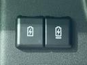 ハイブリッドＸＳ　新品タイヤ／保証書／社外　１０インチ　ＳＤナビ／両側電動スライドドア／シートヒーター／車線逸脱防止支援システム／ヘッドランプ　ＬＥＤ／Ｂｌｕｅｔｏｏｔｈ接続／ＥＴＣ／ＥＢＤ付ＡＢＳ／横滑り防止装置（32枚目）