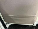 WECARSの展示場では実際に見て、触ってお車をお選びいただけます!知識の豊富な営業スタッフが様々なカーライフをご提案いたします!