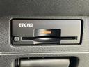 ETC車載器を搭載し、高速道路の料金所をスムーズに通過。ストレスフリーなドライブをサポートし、時間を有効活用できます。