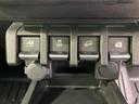 日々の運転を支えるスイッチ類です。直感的に操作でき、快適なドライブを支えます。