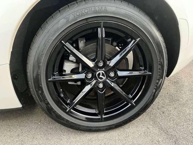 ロードスター Ｓ　スペシャルＰ　シートヒーター　６ＭＴ　ＥＴＣ　クルコン　地デジ　スマートキー　メモリーナビ　シートヒーター　衝突安全ボディ　ＵＳＢ　ＡＢＳ　エアバッグ　アルミホイール　ＥＴＣ　オートエアコン　記録簿　Ｐセンサー（13枚目）