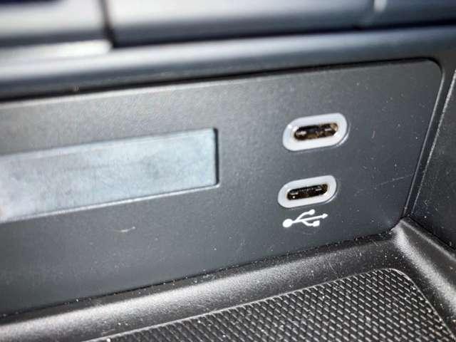 ロードスター Ｓ　スペシャルＰ　シートヒーター　６ＭＴ　ＥＴＣ　クルコン　地デジ　スマートキー　メモリーナビ　シートヒーター　衝突安全ボディ　ＵＳＢ　ＡＢＳ　エアバッグ　アルミホイール　ＥＴＣ　オートエアコン　記録簿　Ｐセンサー（14枚目）