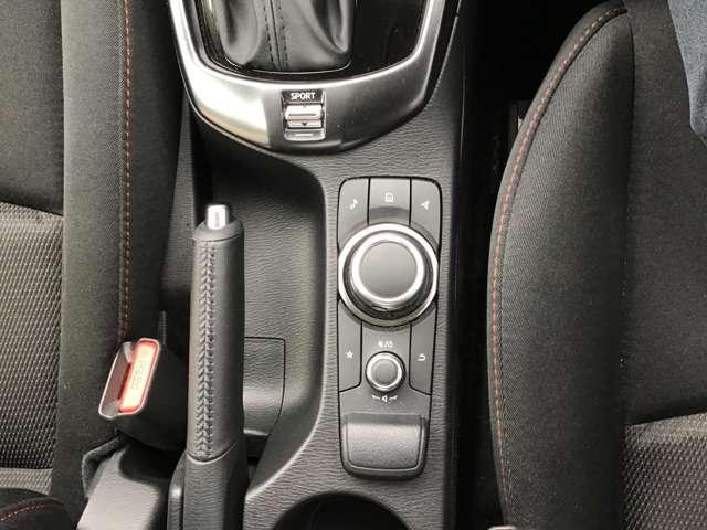 ＭＡＺＤＡ２ １．５　１５スポルト　アダプティブクルーズコントロール全方位モ　ＡＵＸ　ＥＴＣ車載器　フルセグ　レーダークルーズコントロール　アイドリングストップ　オートハイビーム　フルオートエアコン　スマートキー　キーフリー　Ｂカメラ（7枚目）