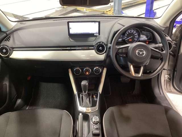 ＭＡＺＤＡ２ １．５　１５ＢＤ　当社サービスカーアップ車レーンキープアシ　ブルートゥース　スマートシティブレーキサポート　前後ソナー　フルセグＴＶ　オートマチックハイビーム　ＥＴＣ　アドバンストキー　ＵＳＢ　エアコン　メモリーナビ（6枚目）
