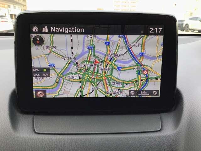 デミオ １．３　１３Ｓ　回転シート車　衝突被害軽減ブレーキフルセグＴＶナビ　（3枚目）