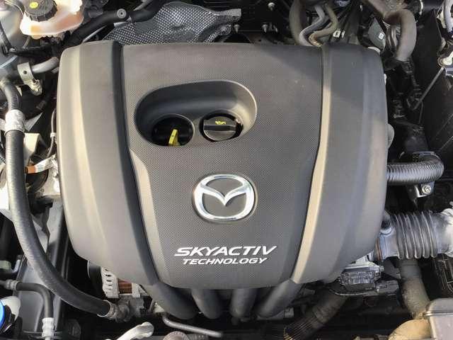 デミオ １．３　１３Ｓ　回転シート車　衝突被害軽減ブレーキフルセグＴＶナビ　（11枚目）