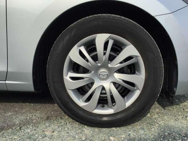 デミオ １．３　１３Ｓ　回転シート車　衝突被害軽減ブレーキフルセグＴＶナビ　（12枚目）