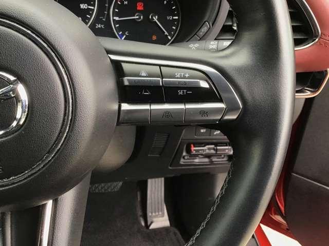MAZDA3ファストバック 2.0 20S バーガンディ セレクション 2カメラドラレコアダプティブクルーズコン 衝突軽減ブレーキ レーダークルコン i-stop ETC車載器 LED 前席シートヒーター 地デジ ミュージックプレイヤー接続可 ナビ&TV オートハイビーム(12枚目)