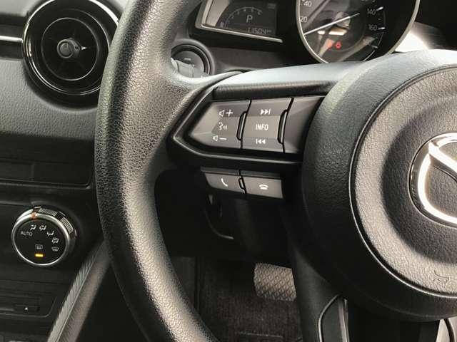MAZDA2 1.5 15S スマート エディション 2カメラドラレコレーンキープアシスト全方 WAB オートハイビーム セキュリティアラーム 地デジ ミュージックプレイヤー接続可 コーナーソナー エアバック LEDヘッドランプ メモリーナビゲーション(10枚目)