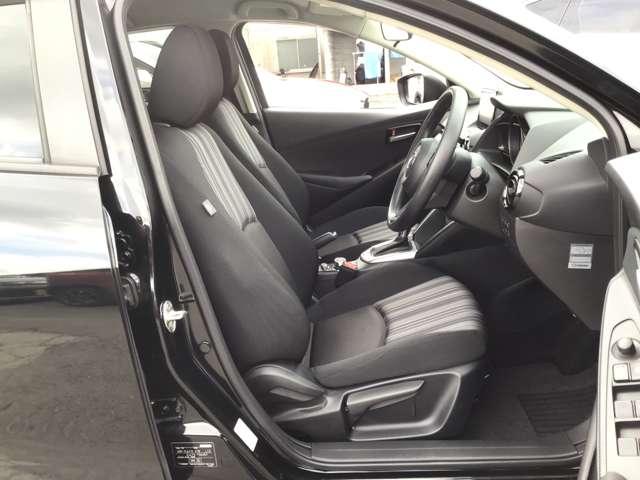 MAZDA2 1.5 15S スマート エディション 2カメラドラレコレーンキープアシスト全方 WAB オートハイビーム セキュリティアラーム 地デジ ミュージックプレイヤー接続可 コーナーソナー エアバック LEDヘッドランプ メモリーナビゲーション(15枚目)