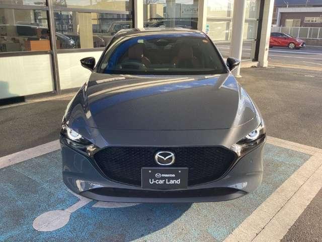 ＭＡＺＤＡ３ファストバック １．５　１５Ｓ　レトロスポーツエディション　アイドリングストップ　メモリーナビ　３６０度ビュー　アルミホイール　運転席パワーシート　ＥＴＣ　ＬＥＤヘッドライト　フルセグ　スマートシティブレーキサポート　パーキングセンサー　前席シートヒーター（18枚目）