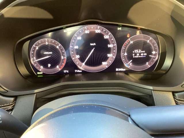 ＣＸ－８０ ３．３　ＸＤハイブリッド　エクスクルーシブ　スポーツ　ディー　ＸＤ　ＨＹＢＲＩＤ　Ｅｘｃｌｕｓｉｖｅ　Ｓｐｏｒｔｓ（６人）　レーダークルーズ　クリアランスソナー　パワーシート　３列シート　シートヒーター　オートマチックハイビーム　バックカメラ　４ＷＤ　革シート（3枚目）