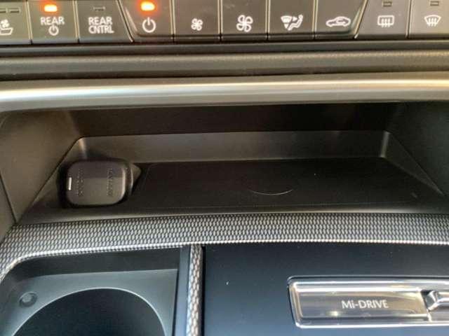 ＣＸ－８０ ３．３　ＸＤハイブリッド　エクスクルーシブ　スポーツ　ディー　ＸＤ　ＨＹＢＲＩＤ　Ｅｘｃｌｕｓｉｖｅ　Ｓｐｏｒｔｓ（６人）　レーダークルーズ　クリアランスソナー　パワーシート　３列シート　シートヒーター　オートマチックハイビーム　バックカメラ　４ＷＤ　革シート（13枚目）