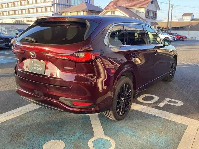 ＣＸ－８０ ３．３　ＸＤハイブリッド　エクスクルーシブ　スポーツ　ディー　ＸＤ　ＨＹＢＲＩＤ　Ｅｘｃｌｕｓｉｖｅ　Ｓｐｏｒｔｓ（６人）　レーダークルーズ　クリアランスソナー　パワーシート　３列シート　シートヒーター　オートマチックハイビーム　バックカメラ　４ＷＤ　革シート（20枚目）