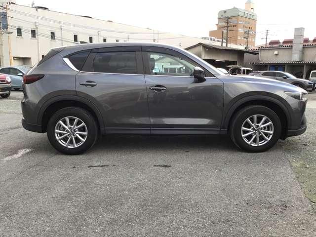 ＣＸ－５ ２．０　２０Ｓ　プロアクティブ　２カメラドラレコアダプティブクルーズコン　アダプティブクルーズ　キーレスエントリー　オートＬＥＤ　パワーシート　ＷＡＢ　クリアランスソナー　Ｂカメラ　ＡＢＳ　サイドエアバッグ　ＥＴＣ　サイドモニター（7枚目）