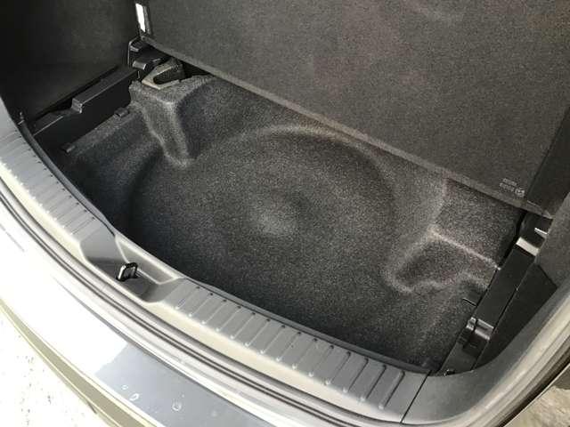 ＣＸ－５ ２．０　２０Ｓ　プロアクティブ　２カメラドラレコアダプティブクルーズコン　アダプティブクルーズ　キーレスエントリー　オートＬＥＤ　パワーシート　ＷＡＢ　クリアランスソナー　Ｂカメラ　ＡＢＳ　サイドエアバッグ　ＥＴＣ　サイドモニター（18枚目）