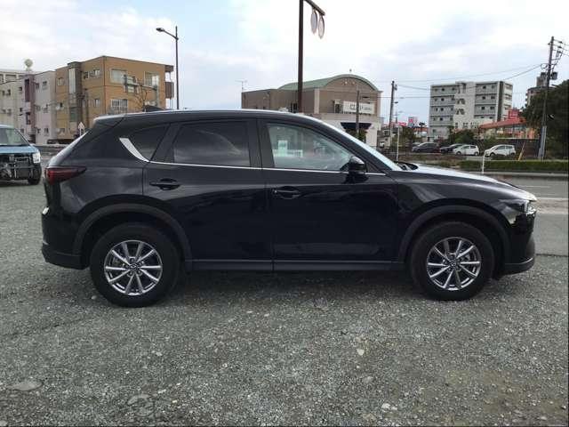 ＣＸ－５ ２．２　ＸＤ　プロアクティブ　ディーゼルターボ　４ＷＤ　アダプティブクルーズコントロール全方位モ　アラウンドヴューモニター　衝突軽減ブレ－キ　ＰＷシート　アダプティブクルーズ　フルセグテレビ　アイドリングストップ　Ｂカメラ　シートヒーター　ＥＴＣ　４ＷＤ（7枚目）