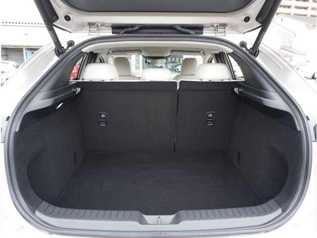 ＣＸ－３０ ２０Ｓ　Ｌパッケージ　ヒーター　電動パワーシート　クルーズコントロール　衝突被害軽減ブレーキ　黒革シート　パーキングセンサー　横滑り防止装置　レーンキープ　ＬＥＤヘッドライト　イモビライザー　ＵＳＢ　アドバンストキー（26枚目）