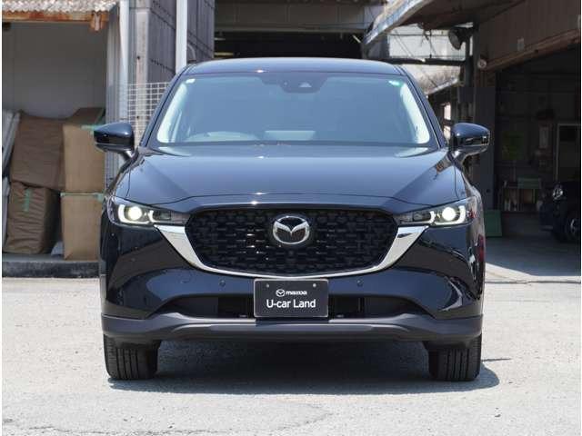 ＣＸ－５ ２０Ｓ　スマートエディション　横滑り防止機能　全周囲モニター　衝突軽減システム　エアコン　パワステ　キーレス　ＵＳＢポート　盗難防止システム　クルーズコントロール　アドバンストキー　サイドエアバッグ　ＬＥＤヘッドライト　ＡＢＳ（6枚目）
