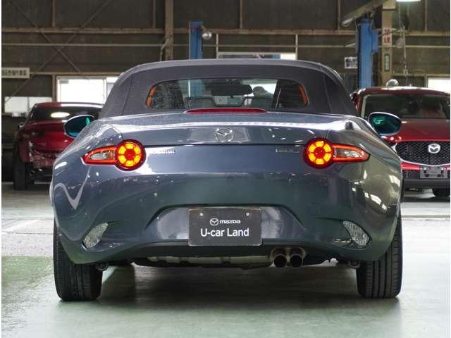 ロードスター Ｓ　パワーウィンドー　運転席エアバッグ　横滑防止装置　セキュリティー　衝突安全ボディ　ＵＳＢ　Ｗエアバック　ＬＥＤヘッドランプ　リモコンキー　ＡＢＳ　エアコン　パワーステアリング　バックソナー（13枚目）