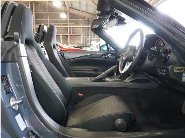 ロードスター Ｓ　パワーウィンドー　運転席エアバッグ　横滑防止装置　セキュリティー　衝突安全ボディ　ＵＳＢ　Ｗエアバック　ＬＥＤヘッドランプ　リモコンキー　ＡＢＳ　エアコン　パワーステアリング　バックソナー（19枚目）