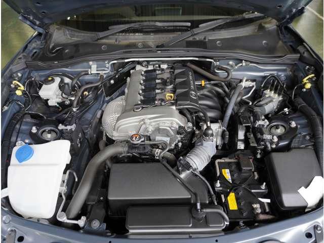 ロードスター Ｓ　パワーウィンドー　運転席エアバッグ　横滑防止装置　セキュリティー　衝突安全ボディ　ＵＳＢ　Ｗエアバック　ＬＥＤヘッドランプ　リモコンキー　ＡＢＳ　エアコン　パワーステアリング　バックソナー（45枚目）