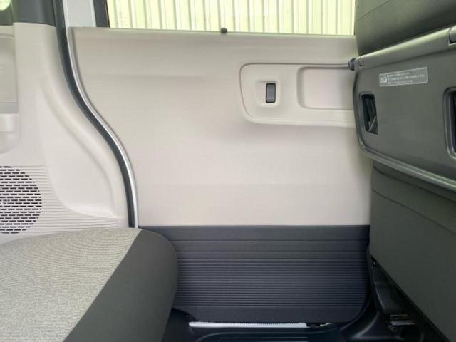 Ｎ－ＢＯＸ ヒョウジュン　保証書／純正　８インチ　ナビ／ホンダセンシング／両側電動スライドドア／シートヒーター　前席／車線逸脱防止支援システム／パーキングアシスト　バックガイド／届出済未使用車　衝突被害軽減システム　禁煙車（23枚目）