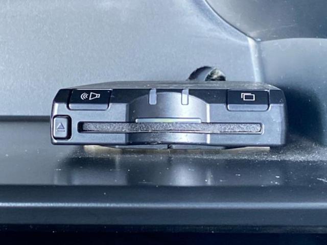 ハイラックス ４ＷＤ　Ｚブラックラリーエディション　新品タイヤ／保証書／社外　ＳＤナビ／トヨタセーフティセンス／車線逸脱防止支援システム／ドライブレコーダー　純正／ヘッドランプ　ＬＥＤ／Ｂｌｕｅｔｏｏｔｈ接続／ＥＴＣ／ＥＢＤ付ＡＢＳ／横滑り防止装置（23枚目）