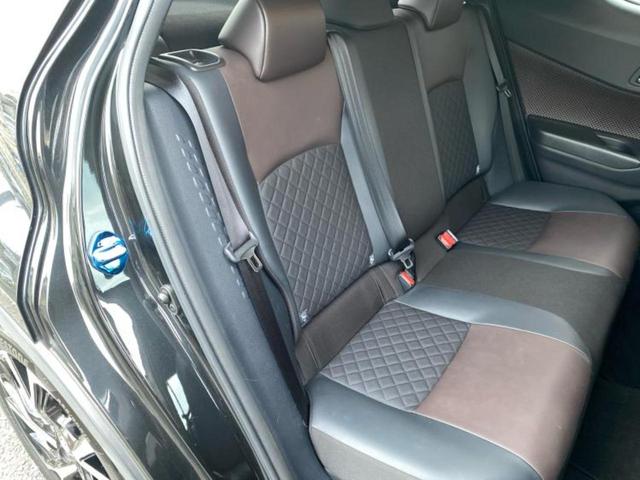Ｃ－ＨＲ Ｇ　ＬＥＤエディション　新品タイヤ／エアロ／保証書／純正　ＳＤナビ／衝突安全装置／シートヒーター／車線逸脱防止支援システム／シート　ハーフレザー／ドライブレコーダー　純正／ヘッドランプ　ＬＥＤ／ＵＳＢジャック　フルエアロ（5枚目）