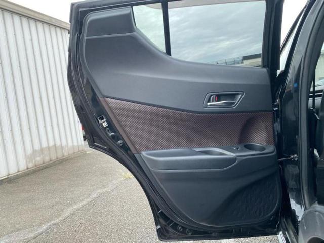 Ｃ－ＨＲ Ｇ　ＬＥＤエディション　新品タイヤ／エアロ／保証書／純正　ＳＤナビ／衝突安全装置／シートヒーター／車線逸脱防止支援システム／シート　ハーフレザー／ドライブレコーダー　純正／ヘッドランプ　ＬＥＤ／ＵＳＢジャック　フルエアロ（23枚目）