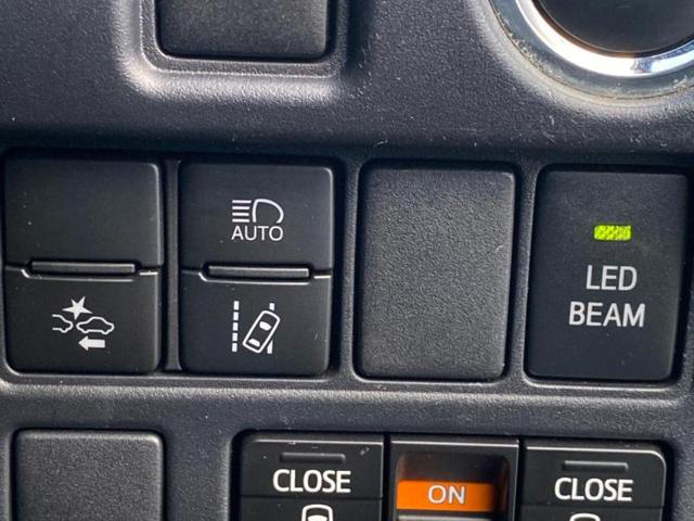 ヴォクシー ＺＳ　ＧＲスポーツ　新品タイヤ／社外　１０インチ　ＳＤナビ／衝突安全装置／両側電動スライドドア／車線逸脱防止支援システム／シート　ハーフレザー／ドライブレコーダー　前後／ヘッドランプ　ＬＥＤ／Ｂｌｕｅｔｏｏｔｈ接続（43枚目）