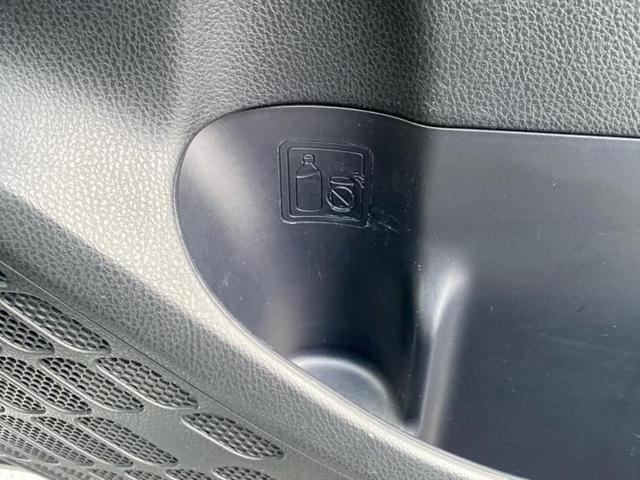 ヴォクシー ＺＳ　ＧＲスポーツ　新品タイヤ／社外　１０インチ　ＳＤナビ／衝突安全装置／両側電動スライドドア／車線逸脱防止支援システム／シート　ハーフレザー／ドライブレコーダー　前後／ヘッドランプ　ＬＥＤ／Ｂｌｕｅｔｏｏｔｈ接続（48枚目）