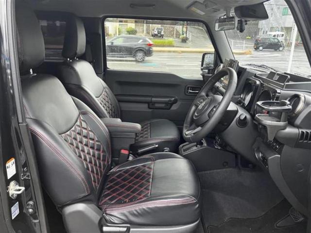 ジムニー ４ＷＤ　ＸＣ　保証書／ディスプレイオーディオ＋ナビ９インチ／セーフティサポート（スズキ）／シートヒーター　前席／車線逸脱防止支援システム／ドライブレコーダー　３６０°／ヘッドランプ　ＬＥＤ　衝突被害軽減システム（5枚目）