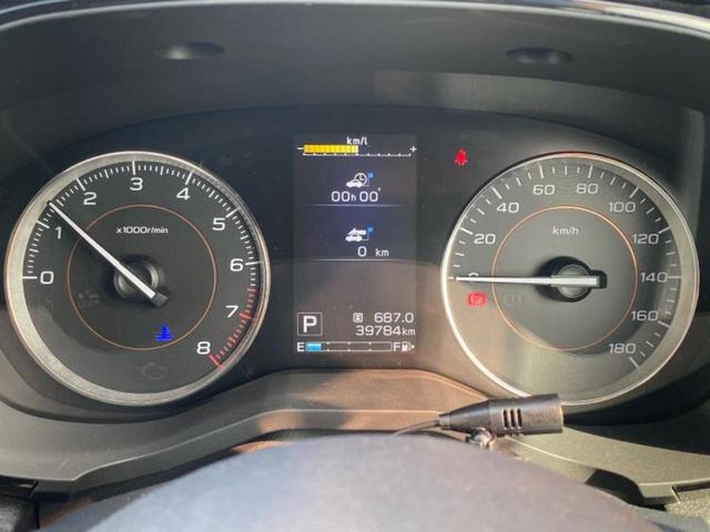 WECARSの展示場では実際に見て、触ってお車をお選びいただけます!知識の豊富な営業スタッフが様々なカーライフをご提案いたします!