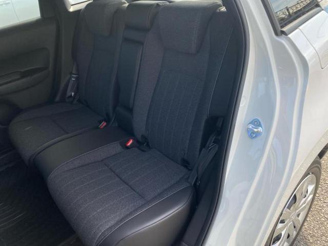 フィット ｅＨＥＶホーム　新品タイヤ／保証書／純正　９インチ　ＳＤナビ／ホンダセンシング／車線逸脱防止支援システム／ドライブレコーダー　前後／ヘッドランプ　ＬＥＤ／ＵＳＢジャック／Ｂｌｕｅｔｏｏｔｈ接続／ＥＴＣ２．０　ドラレコ（7枚目）