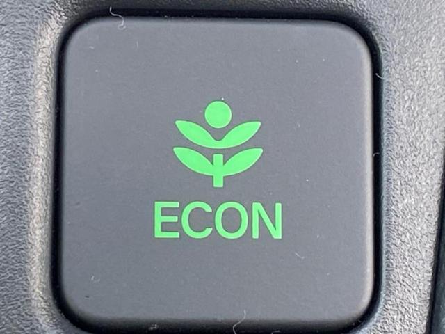 フィット ｅＨＥＶホーム　新品タイヤ／保証書／純正　９インチ　ＳＤナビ／ホンダセンシング／車線逸脱防止支援システム／ドライブレコーダー　前後／ヘッドランプ　ＬＥＤ／ＵＳＢジャック／Ｂｌｕｅｔｏｏｔｈ接続／ＥＴＣ２．０　ドラレコ（43枚目）